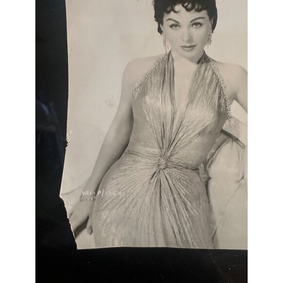 Vintage Jeanne Crain Photo European Actress Black & White 3.5x4.5" Glamour Portr - Picture 9 of 13